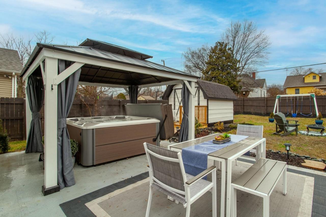 Blue Valley Inn - Hot Tub & Spacious Play Area! Knoxville Esterno foto